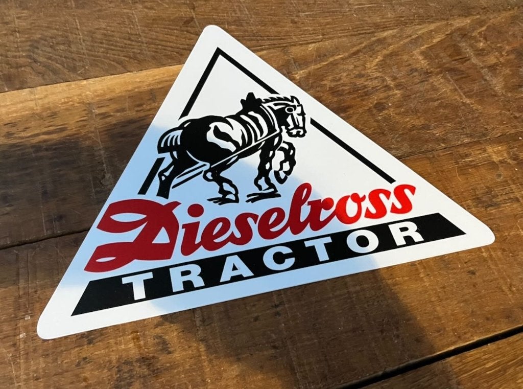 DIESELOSS TRACTOR SIGN KUNSSTOF  30  26 cm, Ophalen of Verzenden, Zo goed als nieuw, Auto's