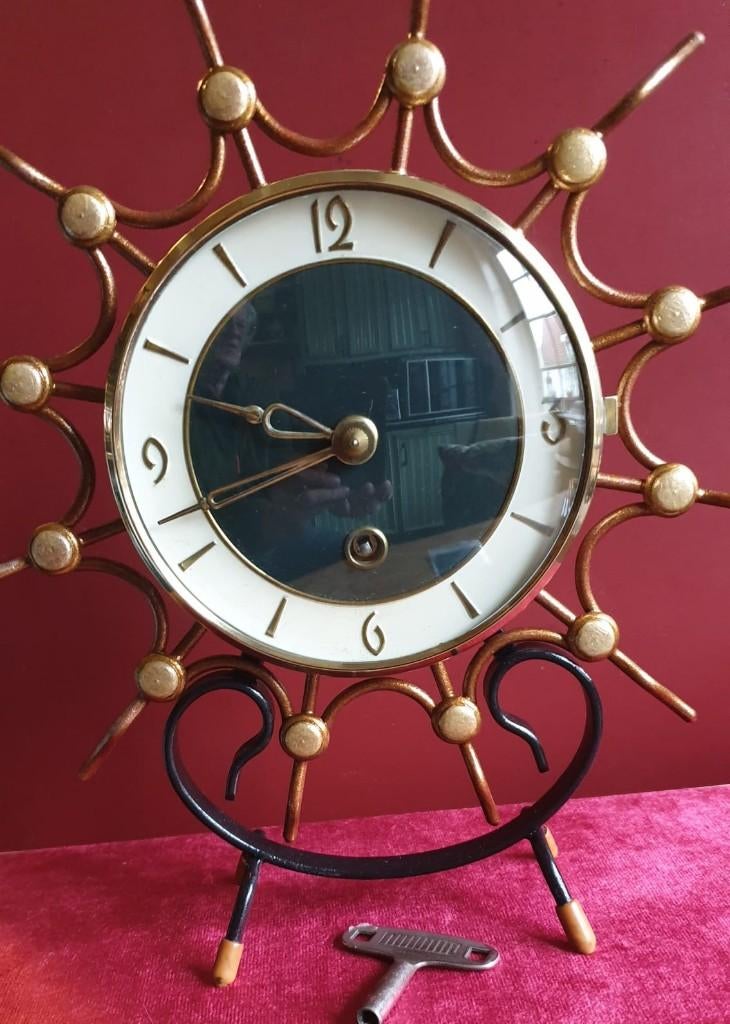 'Sunburst' klokje vintage jaren zestig, Ophalen, Gebruikt, Analoog, Overige typen