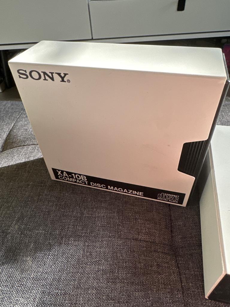 Sony XA-10B Compact Disc Magazine - 10 CD Wisselaar 2 stuks, Ophalen of Verzenden, Zo goed als nieuw, Sony, Wisselaar