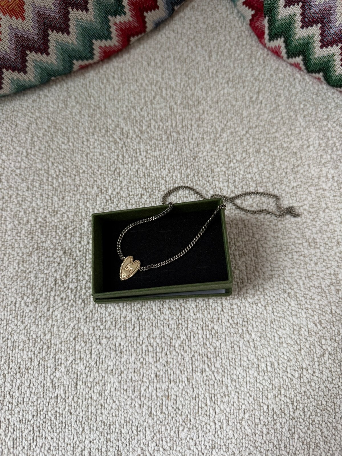 Anna + Nina Golden Heart Necklace 14K, Met hanger, Ophalen of Verzenden, Zo goed als nieuw, Goud