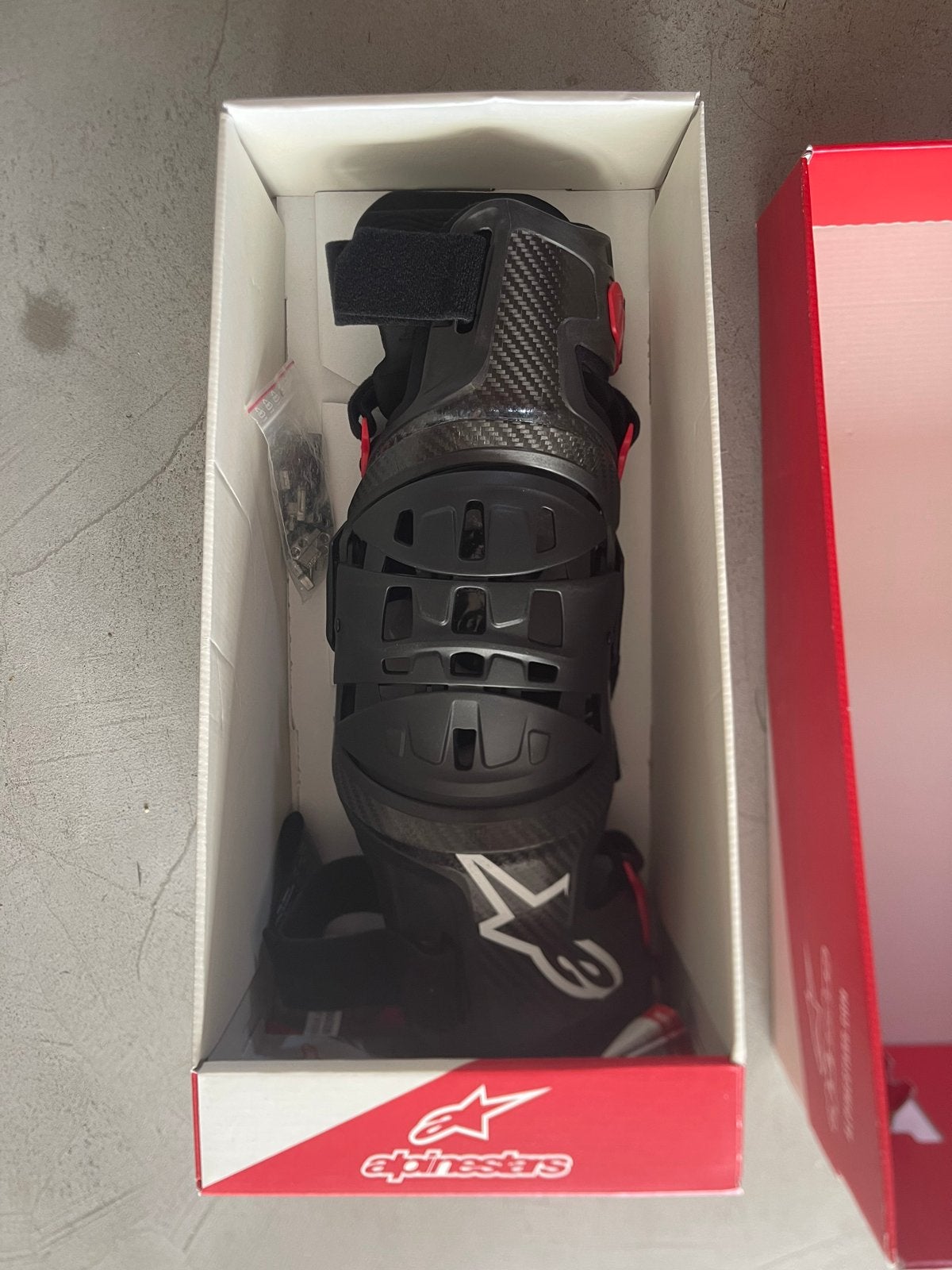 Alpinestars Bionic-10 Carbon Kniebrace (Rechts), Ophalen of Verzenden, Nieuw