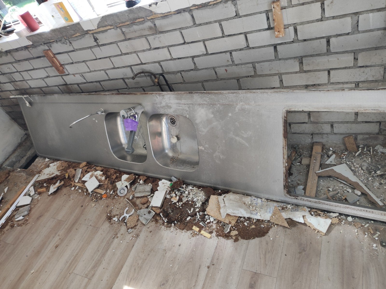 Roestvrijstalen aanrechtblad met dubbele spoelbak, Gebruikt, 150 tot 200 cm, Ophalen of Verzenden, Minder dan 100 cm