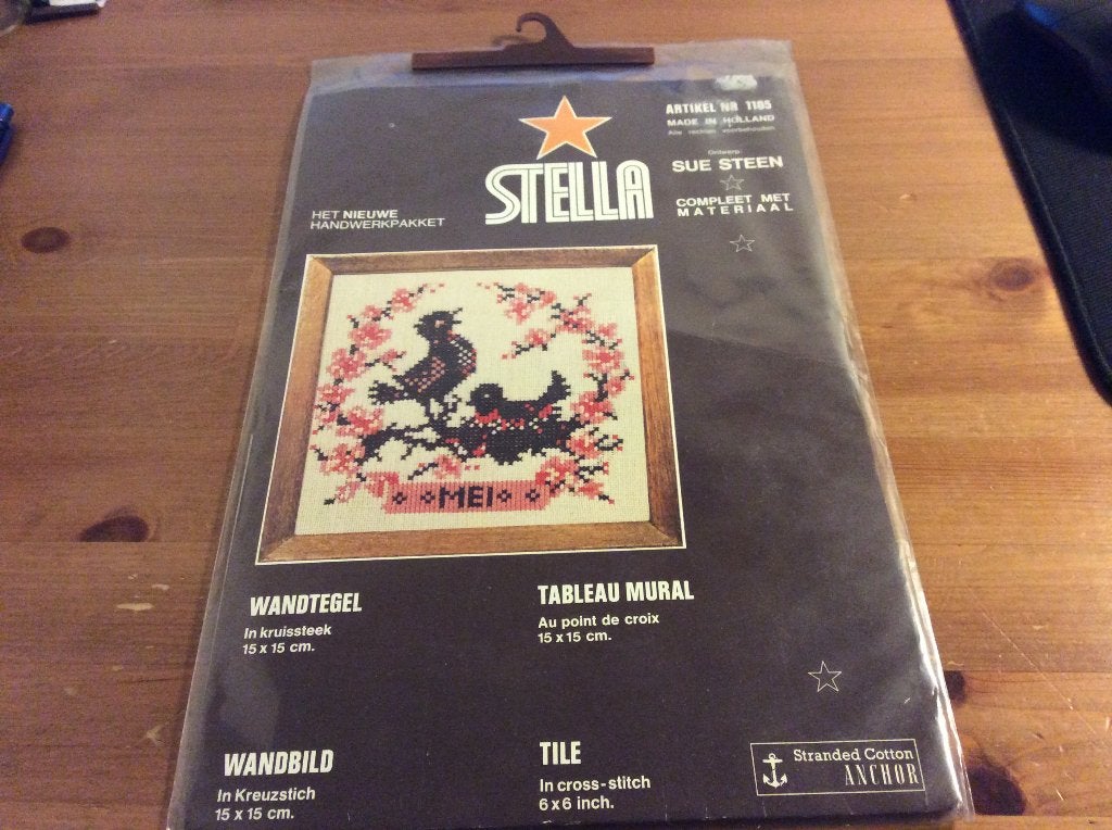 Stella borduur handwerkpakket tegeltje Mei. ongebruikt, Ophalen of Verzenden, Nieuw, Patroon