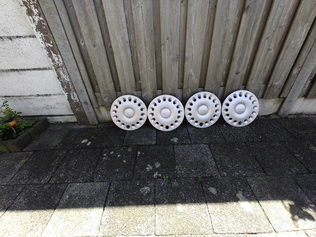 4X orginele 14 inch Seat wieldoppen zilver, Ophalen of Verzenden, Gebruikt