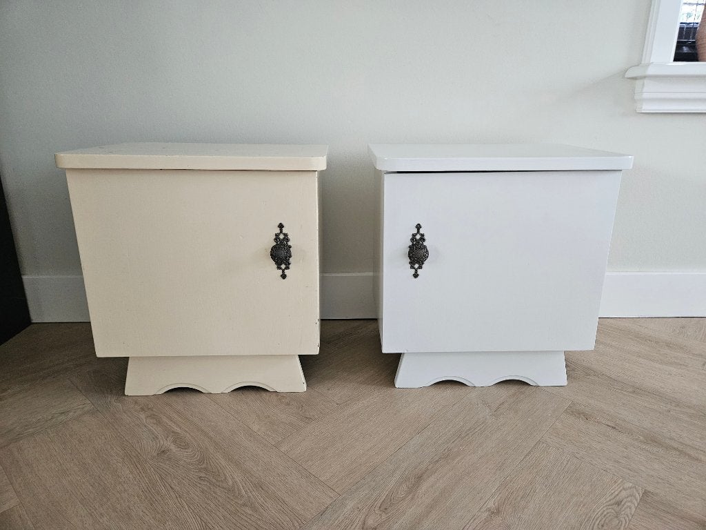 Antieke nachtkastjes 2 stuks, Gebruikt, Minder dan 45 cm, Ophalen of Verzenden, Minder dan 55 cm