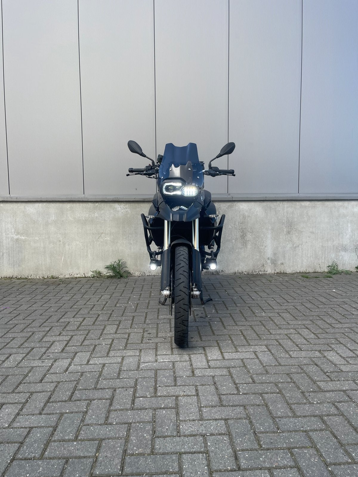 BMW F800GS - Enduro met topkoffer en sportuitlaat, 2 cilinders, Sportuitlaat, Meer dan 35 kW, 800 cc