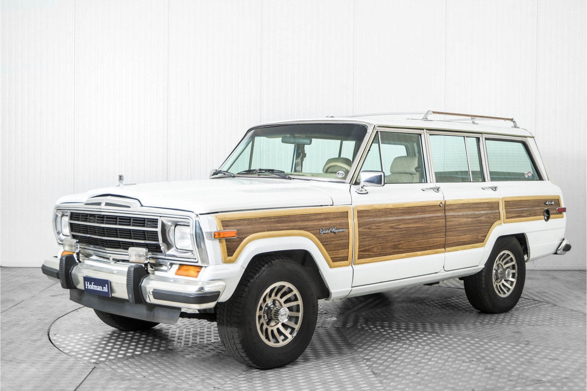 Jeep Wagoneer 5.9 V8 Limited Wagon (bj 1982, automaat), Auto's, Automaat, 1940 kg, Gebruikt, 8 cilinders