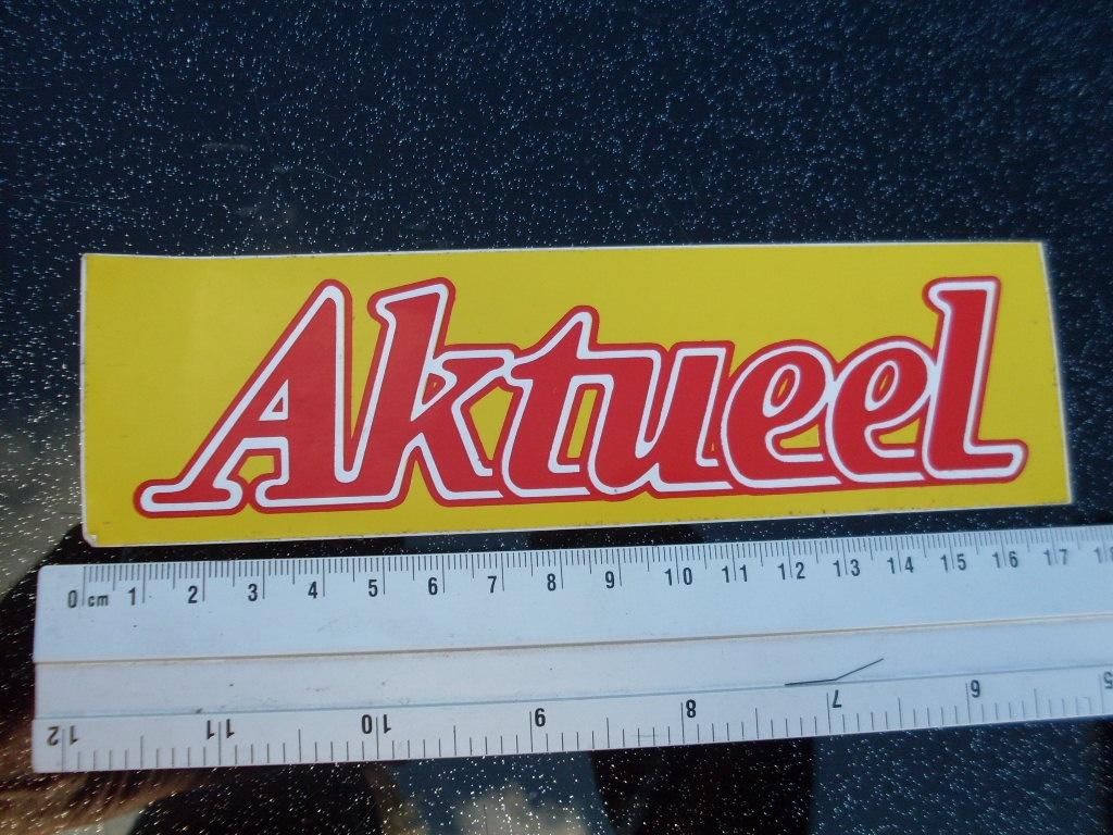 sticker aktueel logo, Verzenden, Zo goed als nieuw, Bedrijf of Vereniging