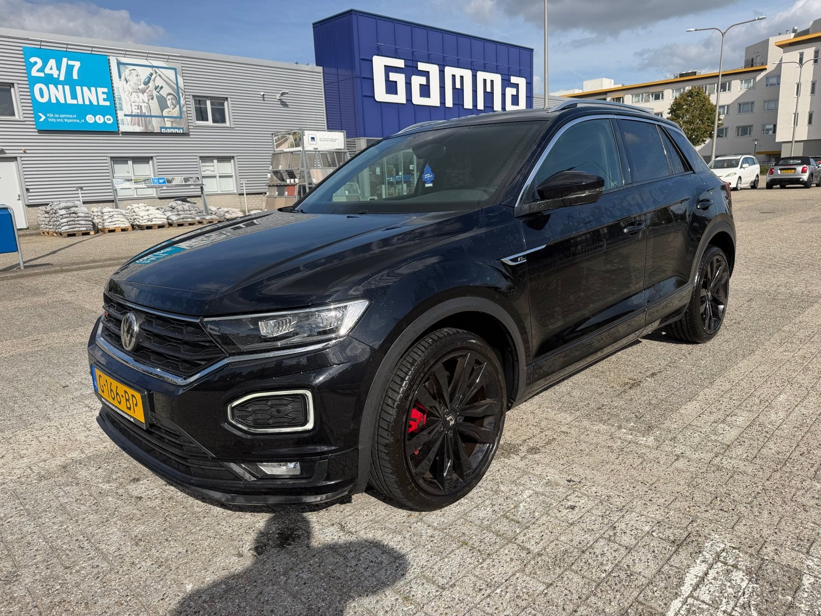 Volkswagen T-Roc 1.5 TSI 150pk 7-DSG 2019 Zwart, 1498 cc, 4 cilinders, Leder en Stof, Zwart