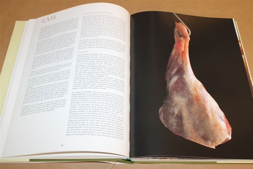 Marc Paesbrugghe — Culinair Standaardwerk — Dik Boek, Ophalen of Verzenden, Zo goed als nieuw, Italië
