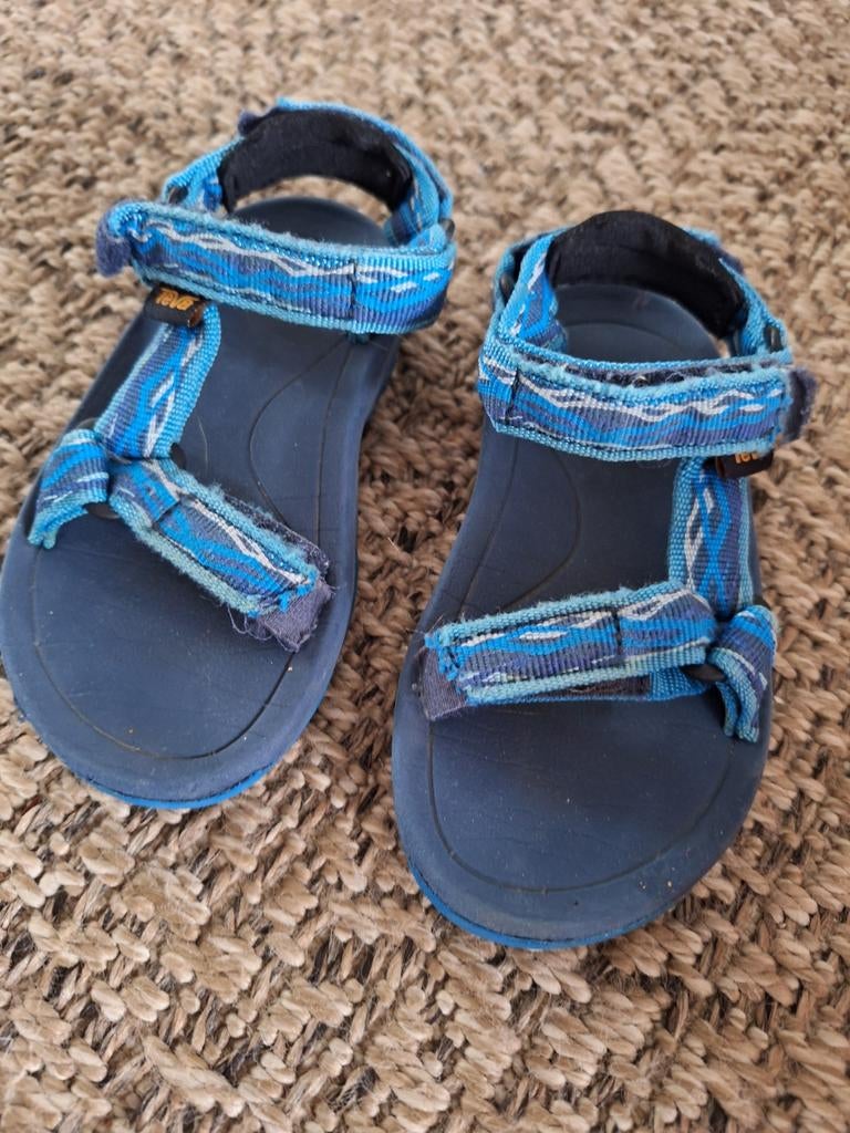 Mooie blauwe Teva's maat 24/25!, Gebruikt, Schoenen, Jongen, Teva