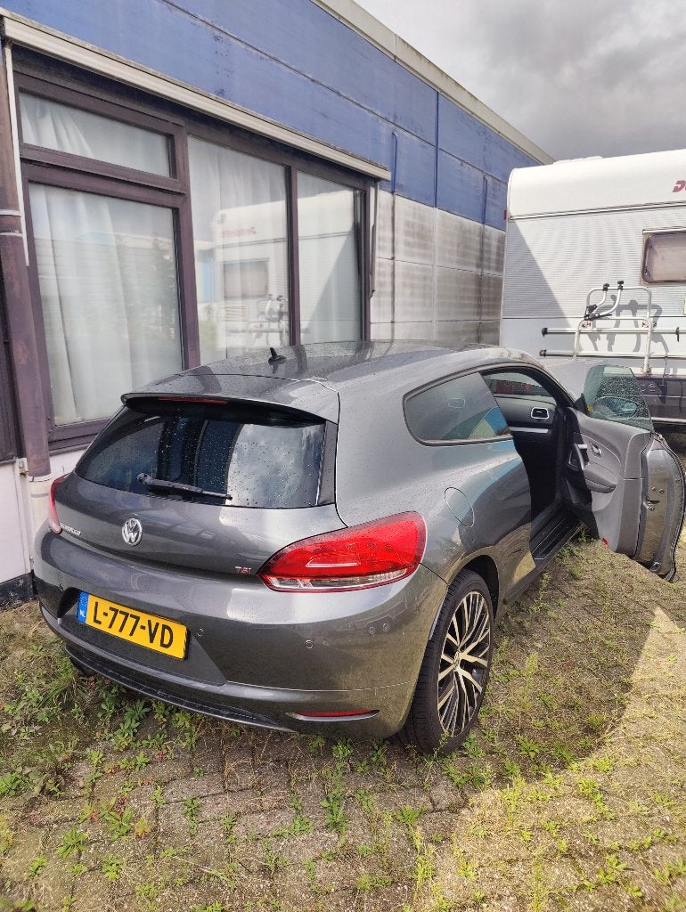 Volkswagen Scirocco 1.4TSI 160PK 2013 SCHADEAUTO / OPKNAPPER, Auto's, Volkswagen, Voorwielaandrijving, Euro 5, 15 km/l, 4 cilinders