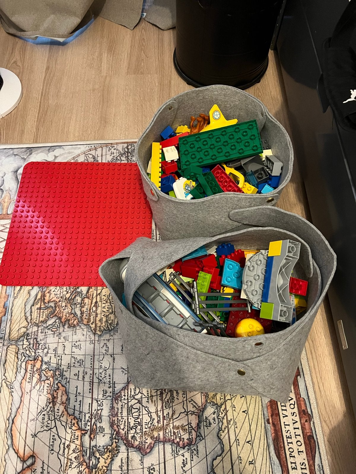 Grote partij Duplo met grondplaat en diverse onderde, Gebruikt, Inclusief extra onderdelen, Lego, Ophalen of Verzenden