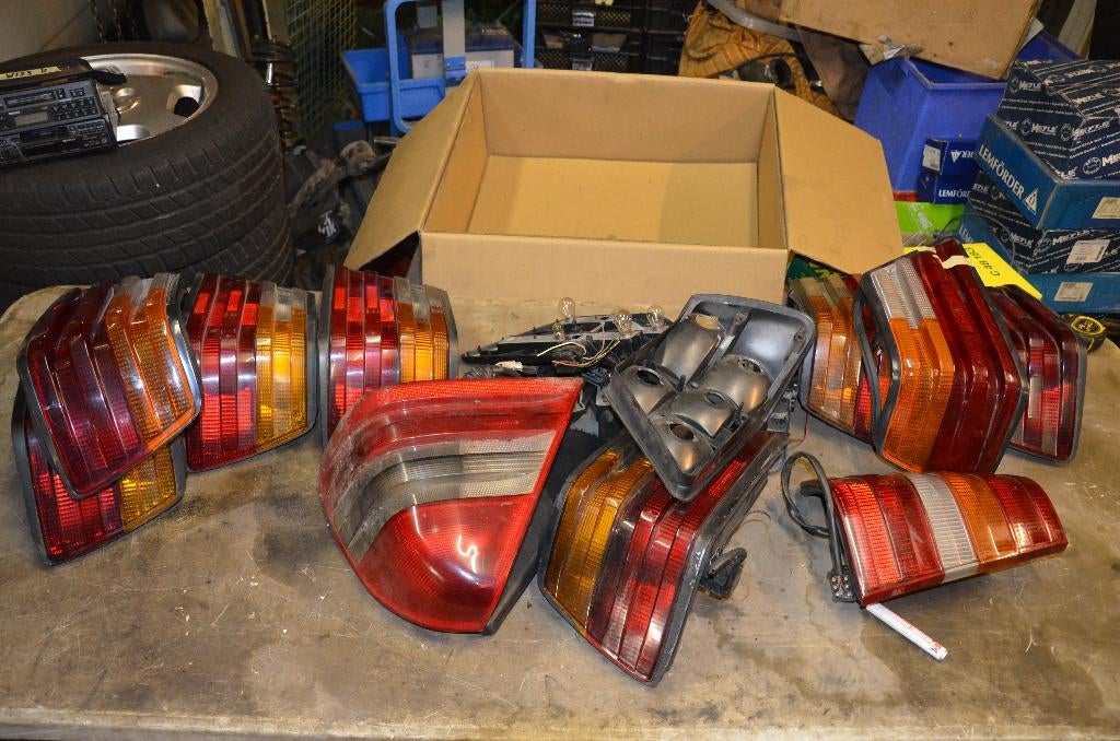 W111 W114 W115 W116 W123  W124 W201 W202 W210 verlichting, Ophalen of Verzenden, Gebruikt, Mercedes-Benz