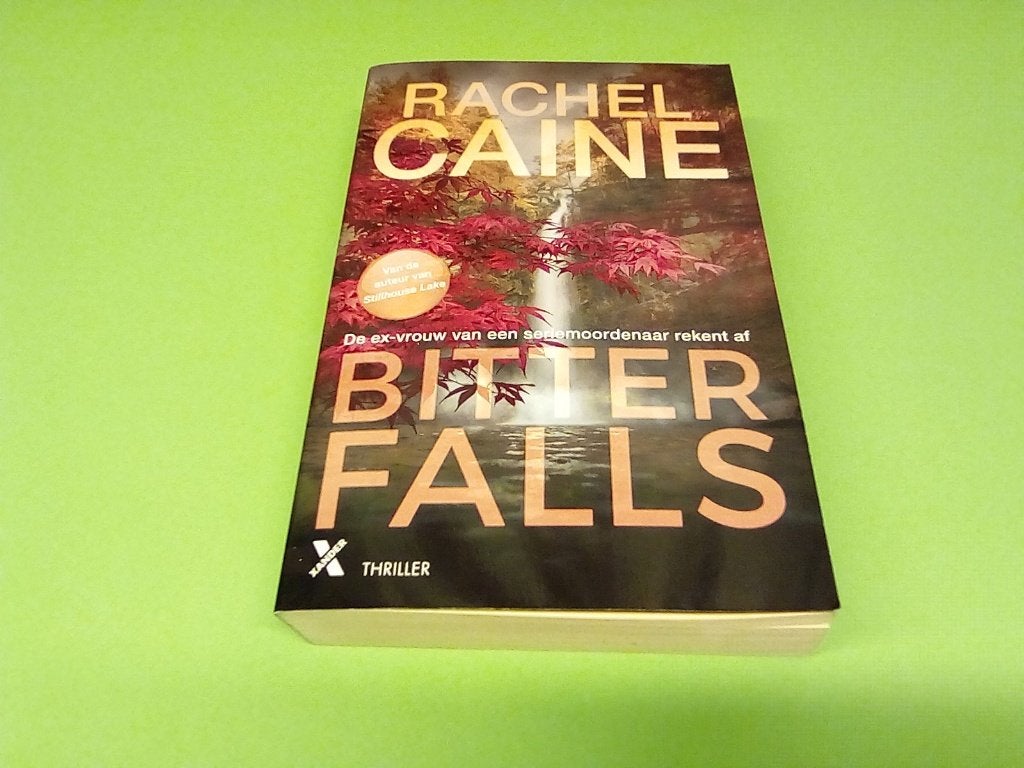 Bitter Falls - Rachel Caine (Thriller), Boeken, Ophalen of Verzenden, Zo goed als nieuw, Nederland, Rachel Caine