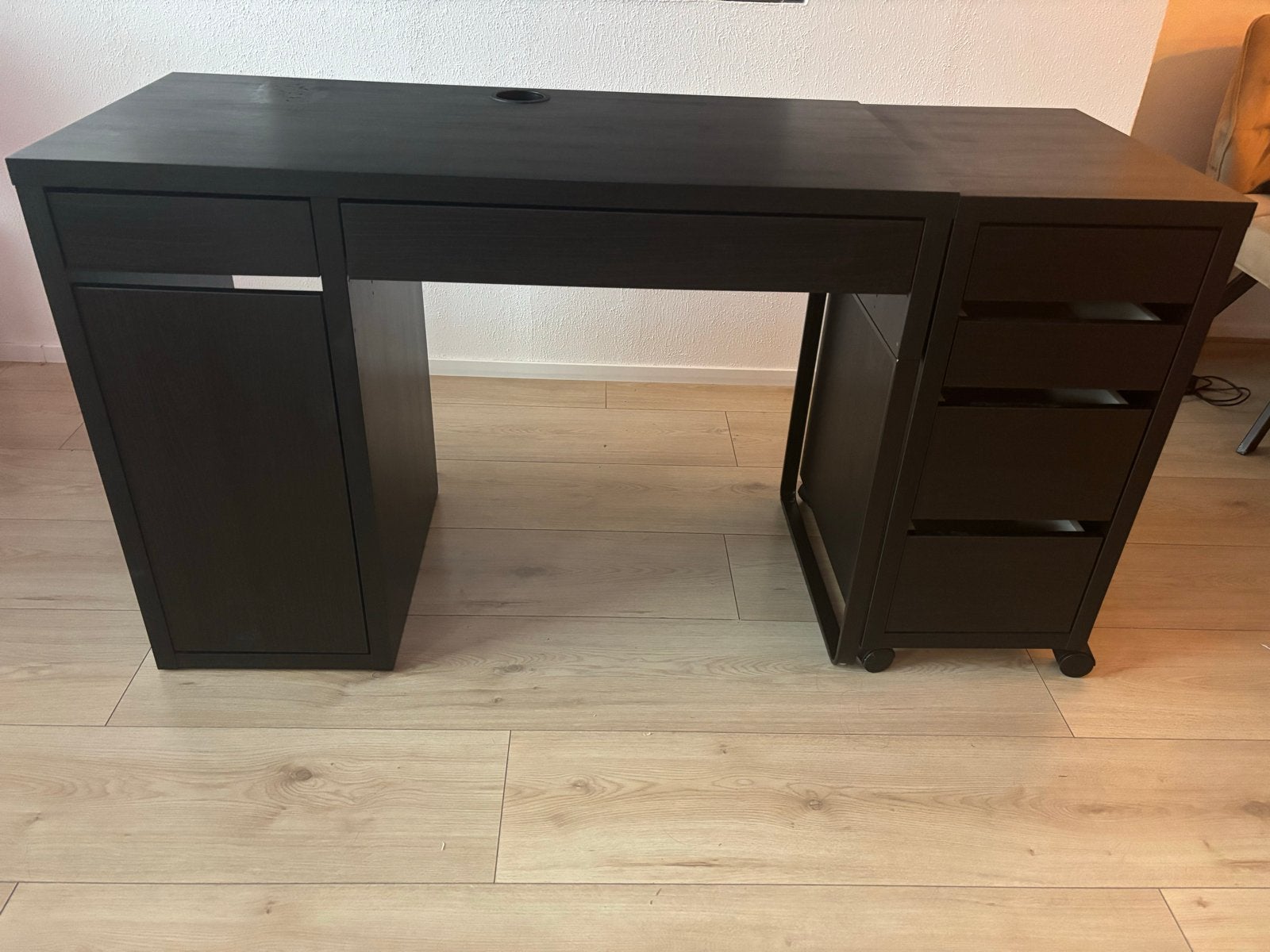 MICKE bureau en MICKE ladeblok, Ophalen, Zwart, Gebruikt, Met lades