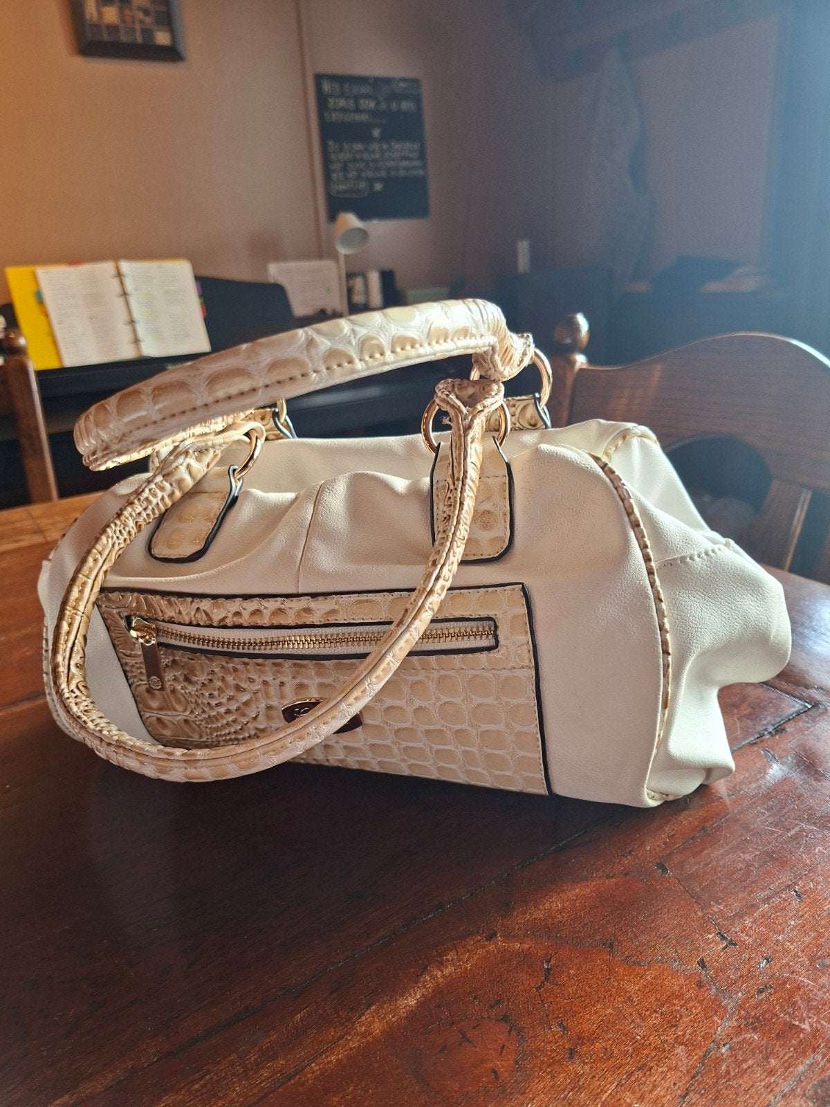 Gussaci Nieuwe Damestas - Crème/Beige met Croco-details, Sieraden, Tassen en Uiterlijk, Tassen | Damestassen, Ophalen of Verzenden