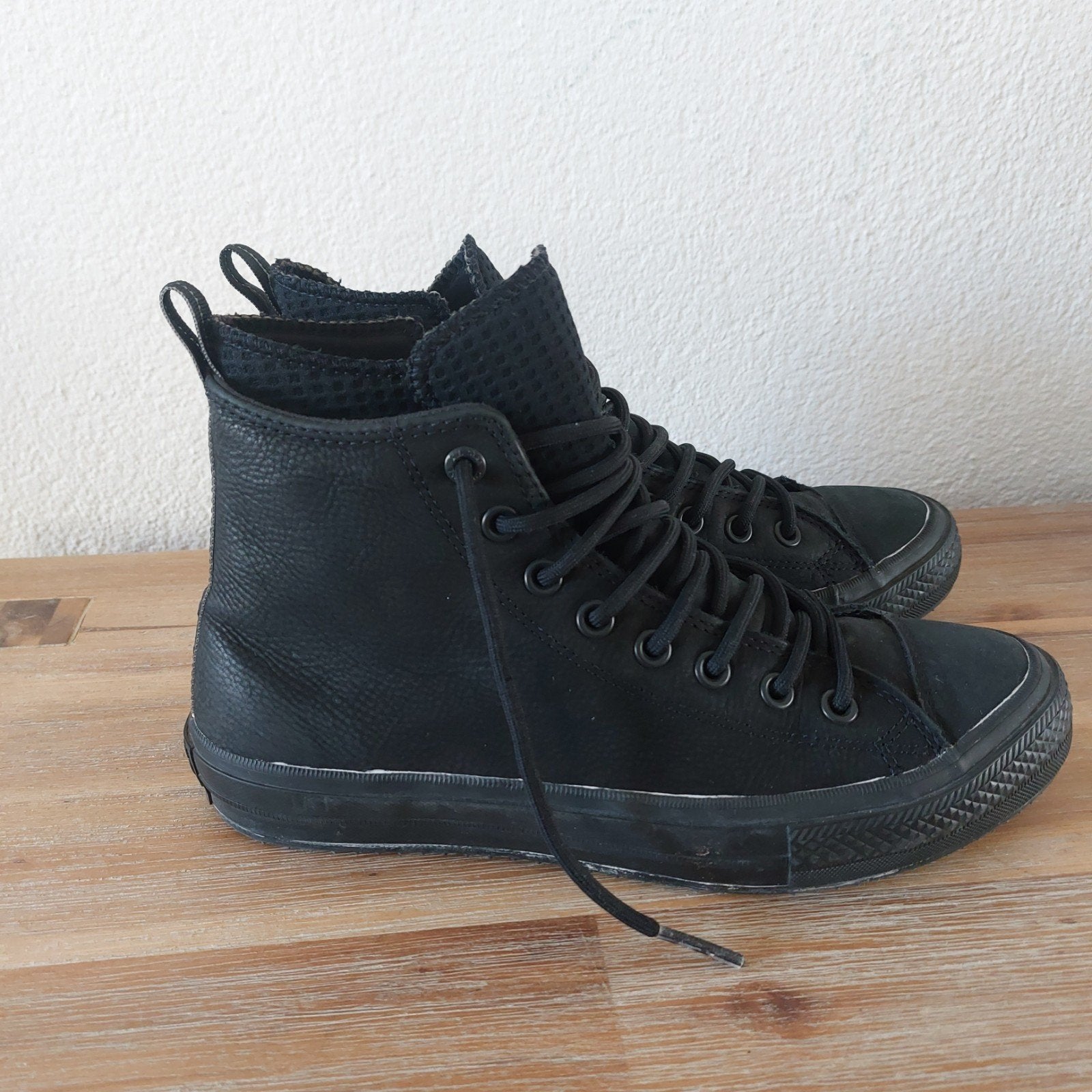 Leren Converse All Stars maat 41
Nieuwprijs 1, Zwart, Ophalen of Verzenden, Converse All Stars, Sneakers of Gympen