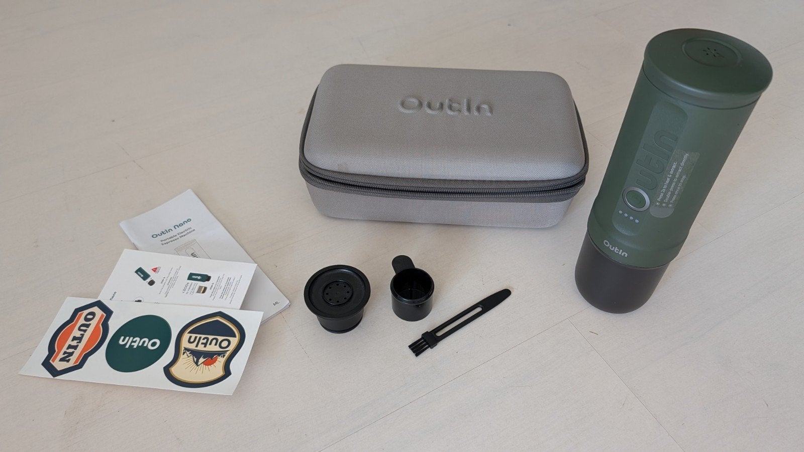 Outin Draagbare Koffiemaker - Perfect voor onderweg!, Witgoed en Apparatuur, Koffiezetapparaten, Espresso apparaat, Ophalen of Verzenden