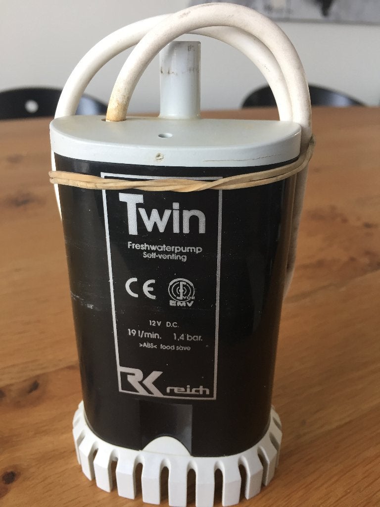 waterpomp camper, Verzenden, Zo goed als nieuw