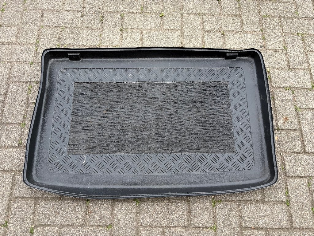 Kofferbakmat Renault Clio, Ophalen, Zo goed als nieuw