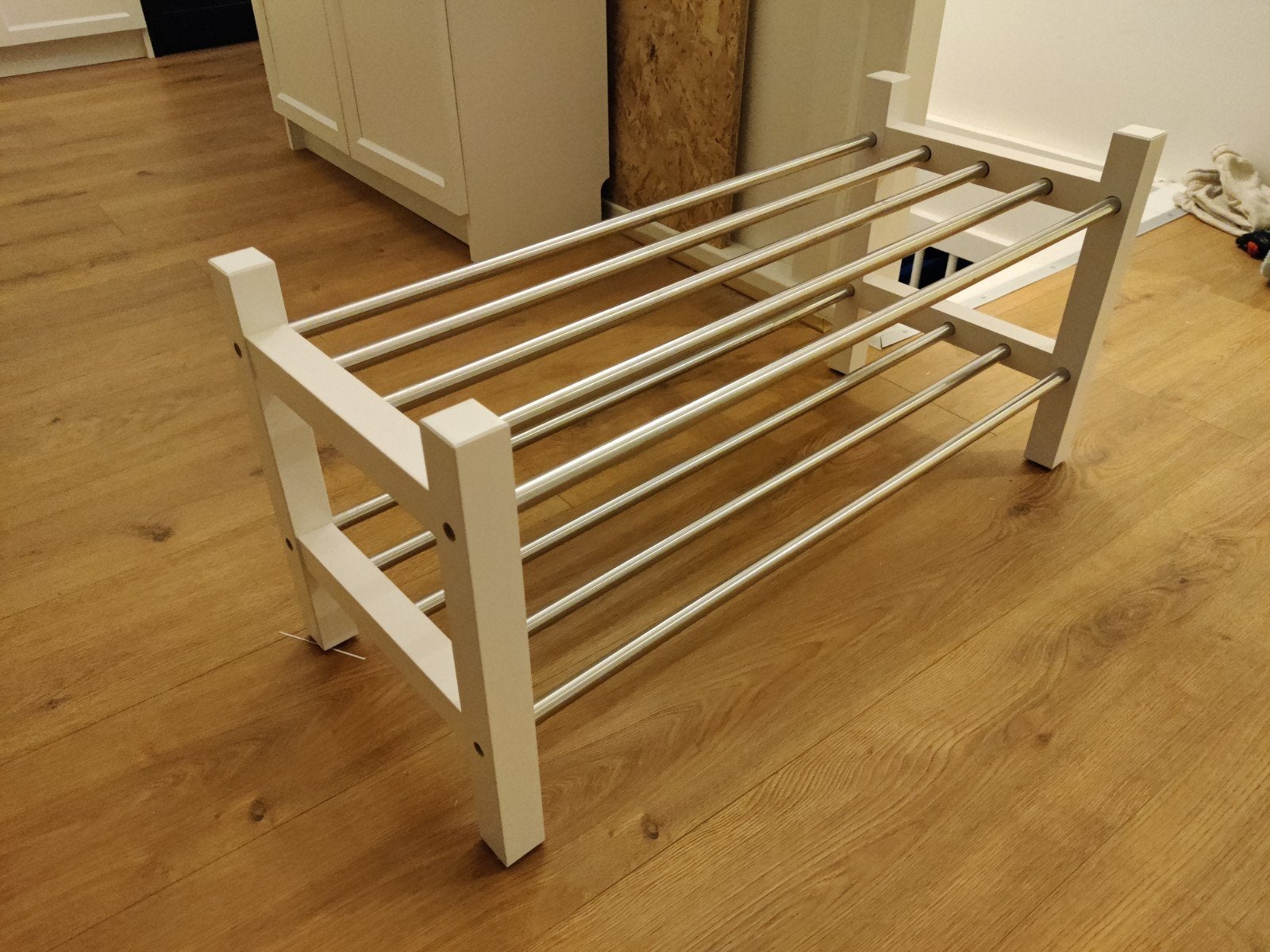 IKEA TJUSIG schoenenrek wit/rvs, Ophalen, Zo goed als nieuw