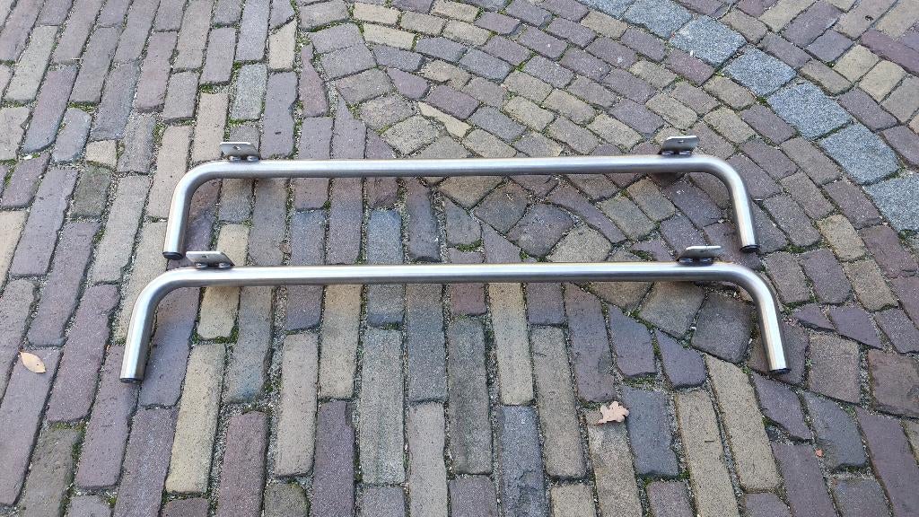 Stalen onderstel / stalen poten bank, Ophalen, Gebruikt, Driepersoons, 75 tot 100 cm