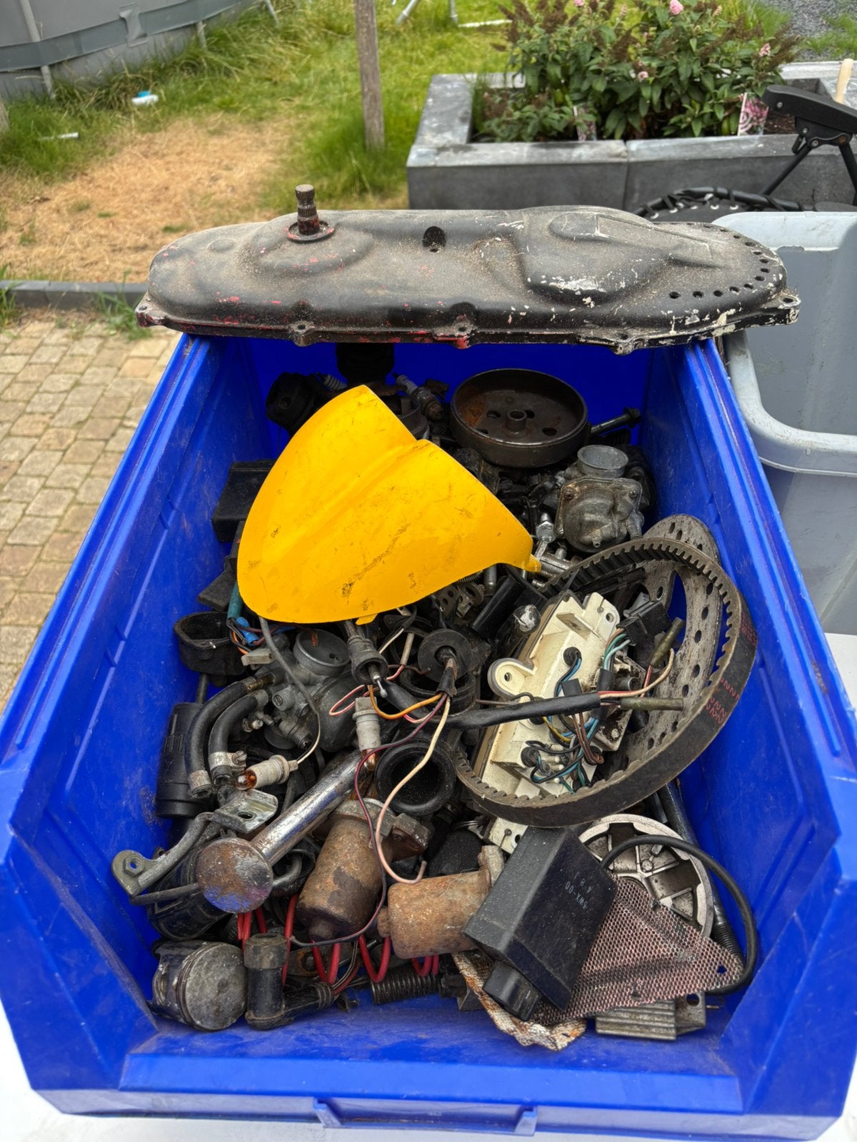 Volle krat scooter onderdelen, Ophalen of Verzenden