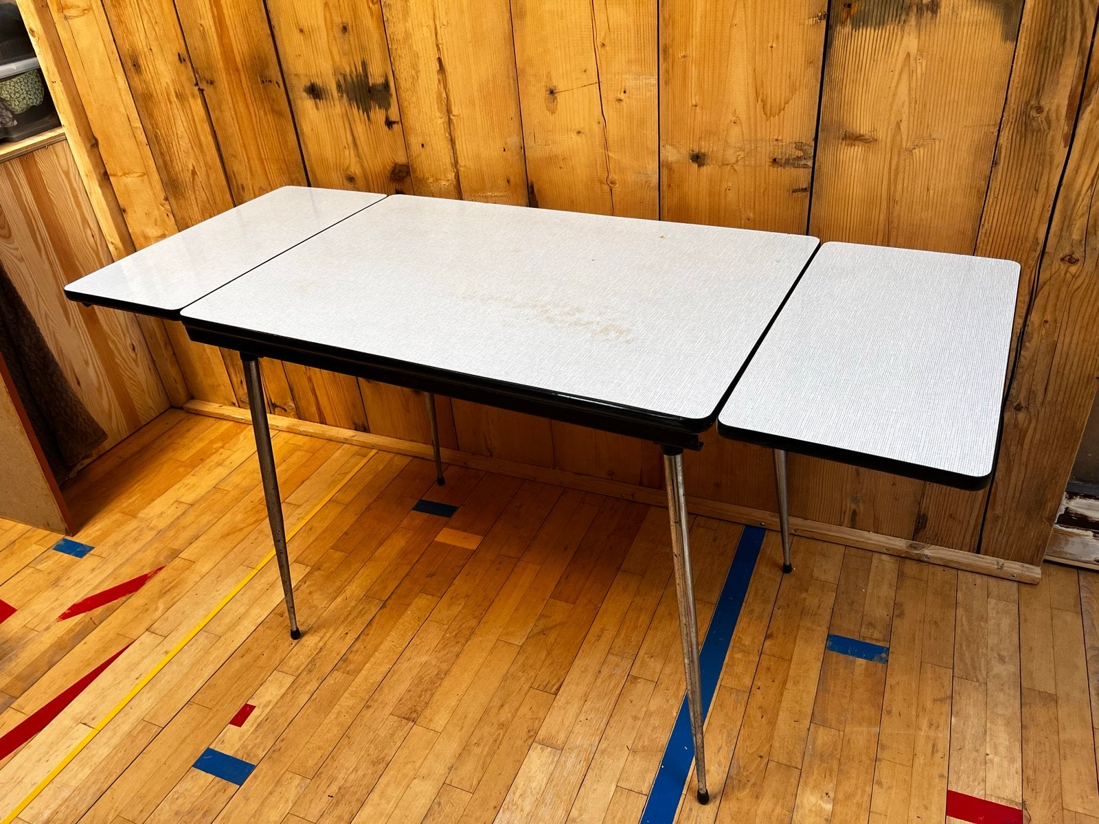 Uitschuifbare Formica vintage Tafel - Huijsmans Tilburg, Ophalen