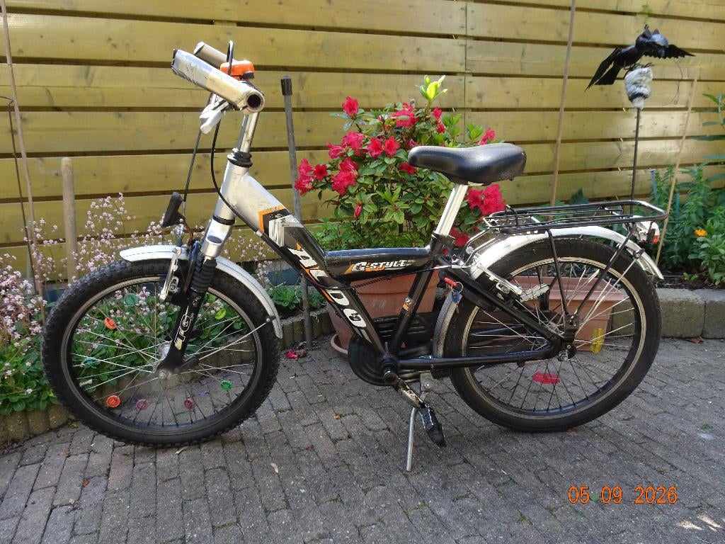 kinderfiets, Ophalen, Gebruikt, Velgrem, Minder dan 16 inch