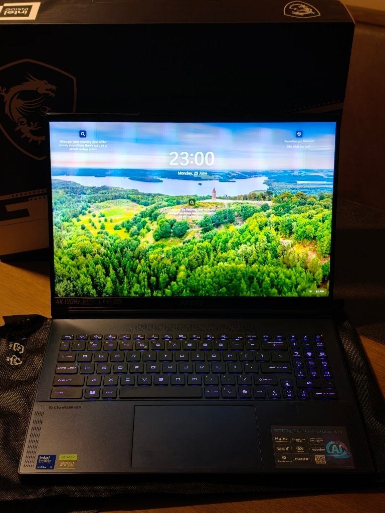 MSI Stealth 16 AI Studio(4090, i9 Ultra, 32Gb RAM, 2Tb), Met videokaart, Ophalen of Verzenden, Zo goed als nieuw, 2 TB