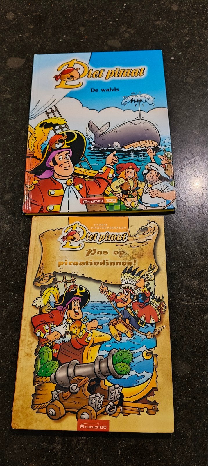 Piet Piraat boeken - De Walvis & Pas op piraatindianen!, Ophalen of Verzenden, Zo goed als nieuw, Fictie algemeen