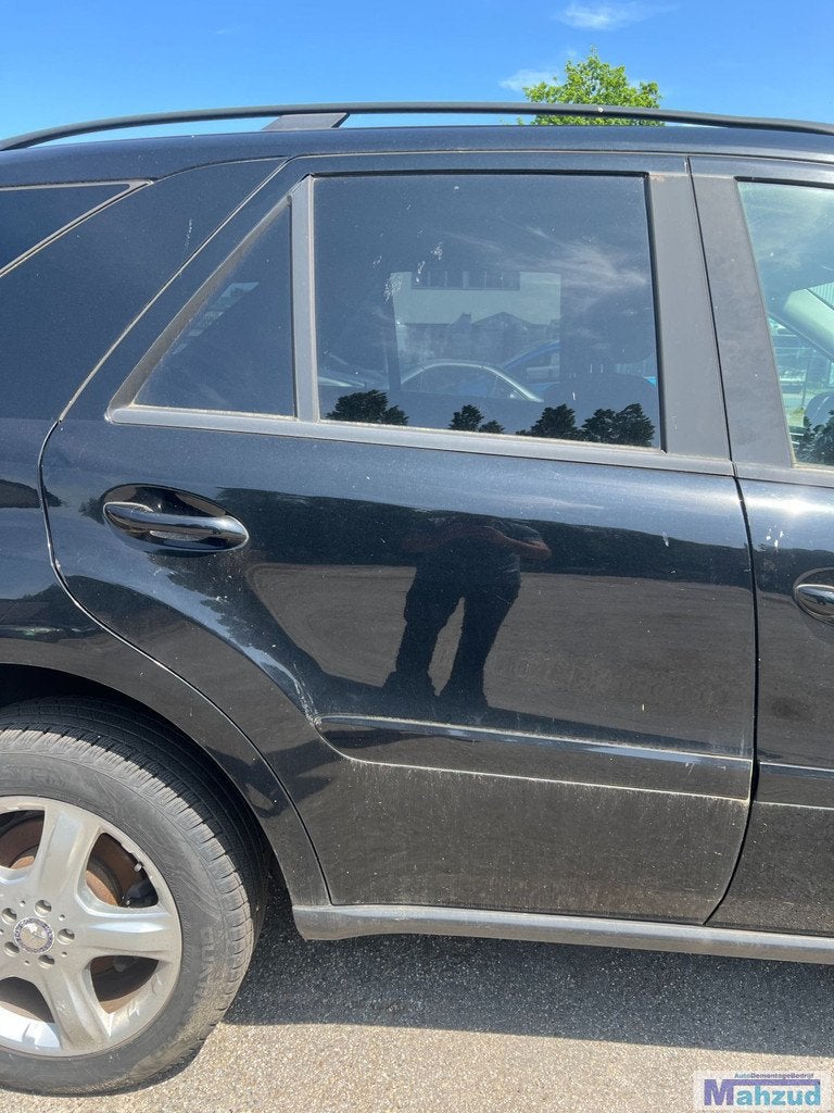 MERCEDES ML W164 Zwart rechts achter deur portier 2005-2011, Auto-onderdelen, Carrosserie en Plaatwerk, Deur, Mercedes-Benz, Gebruikt