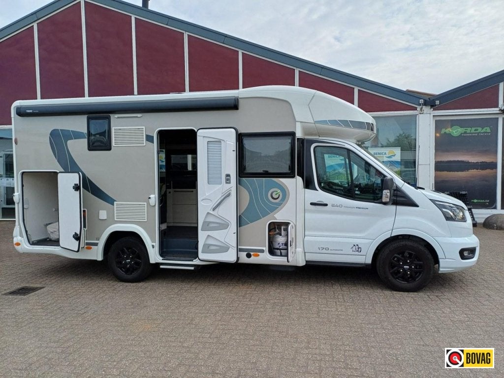Chausson 640, Caravans en Kamperen, Campers, Automaat, Ringverwarming, 6 tot 7 meter, Chausson