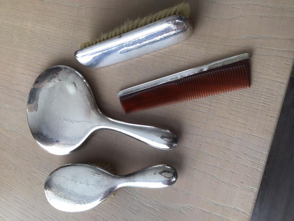 Verzilverd kaptafel set, Antiek en Kunst, Ophalen of Verzenden, Zilver