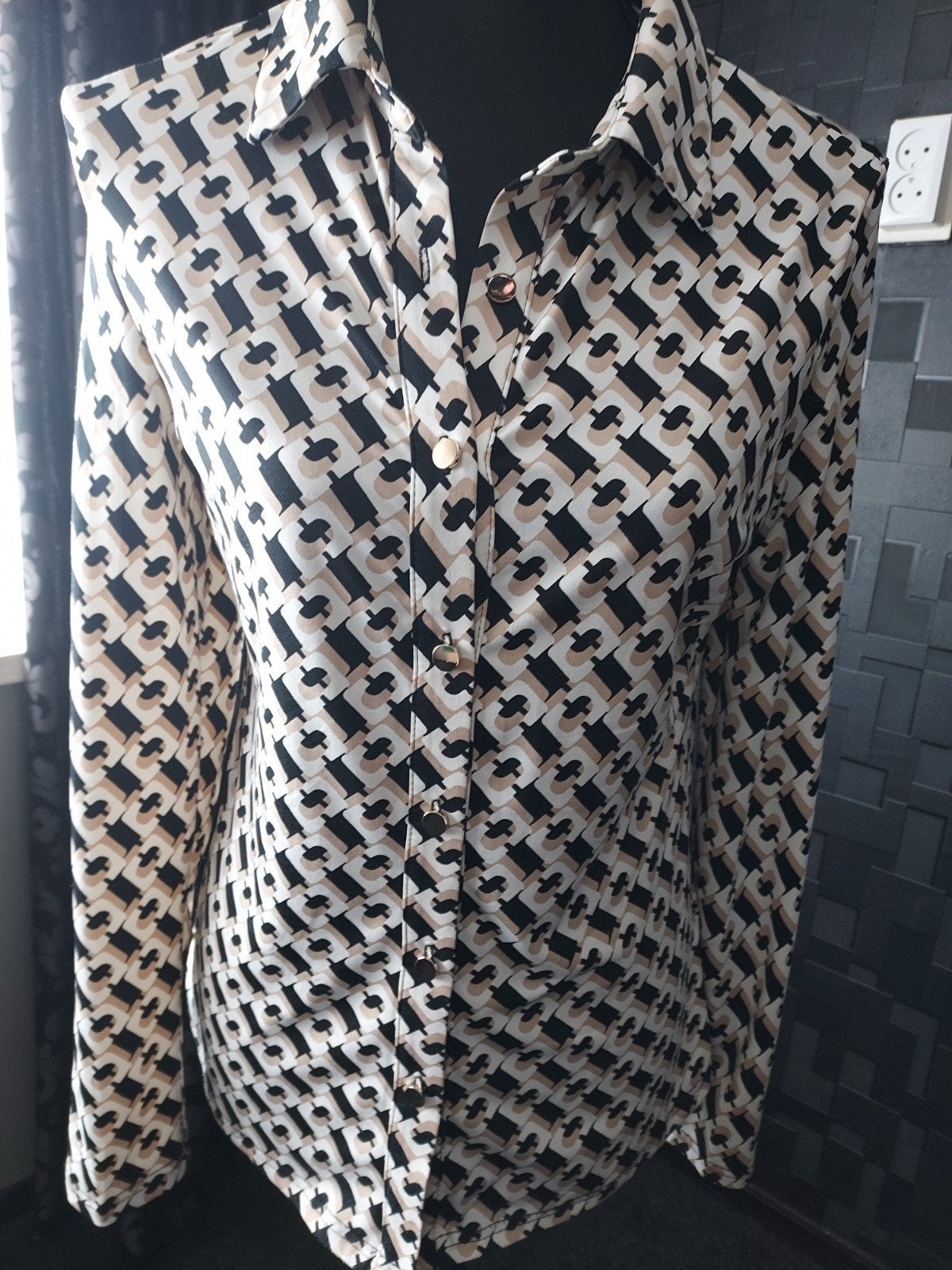 By Swan Paris blouse met geometrisch patroon, maat L, Meerkleurig, Maat 42/44 (L), Ophalen of Verzenden, Zo goed als nieuw