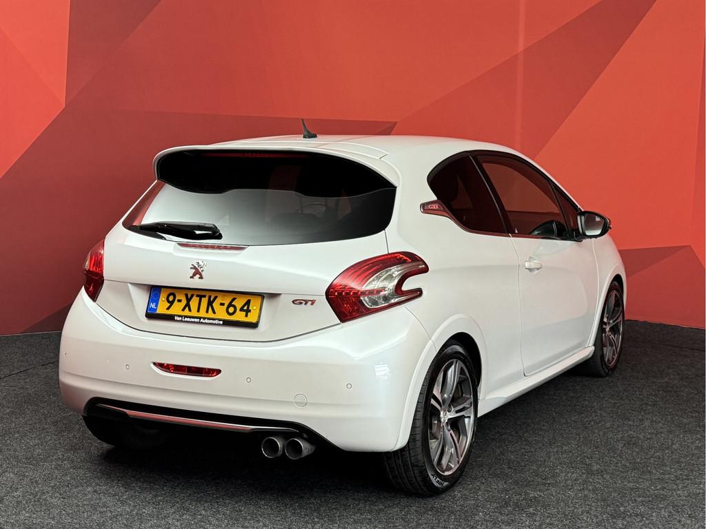 Peugeot 208 1.6 THP GTi | Clima | Cruise | Navi (bj 2014), Voorwielaandrijving, Euro 5, Gebruikt, Zwart