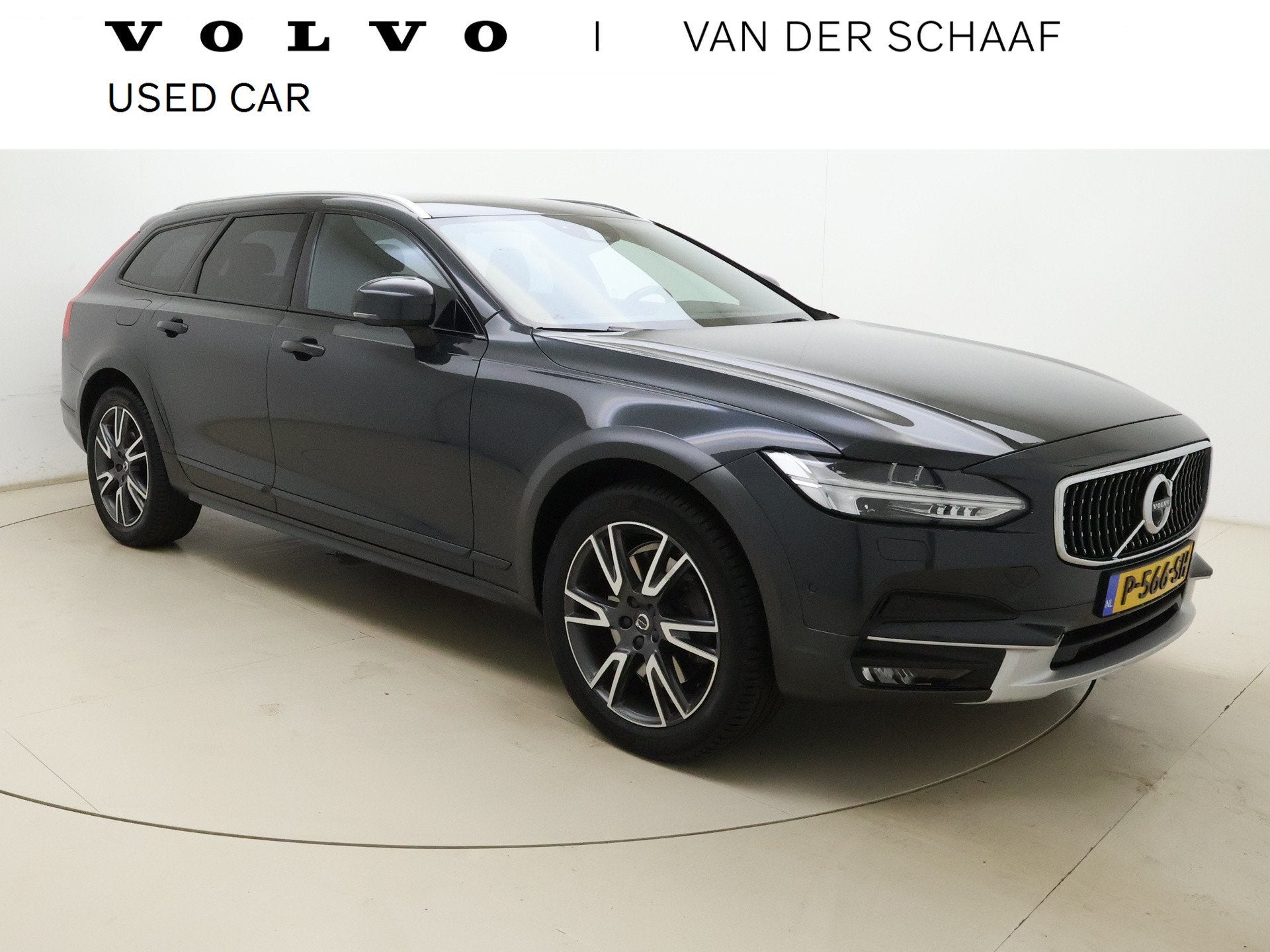 Volvo V90 Cross Country T5 251pk AWD Pro / Geventileerde sto, Auto's, Volvo, 12 maanden, 1734 kg, 4 cilinders, Leder