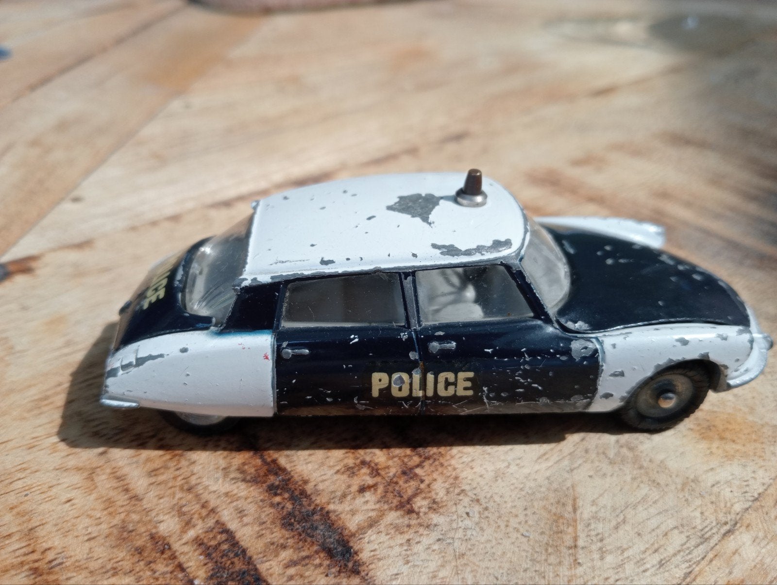 dinky toys 530 Citroen DS police, Ophalen of Verzenden, Gebruikt, Auto, Dinky Toys