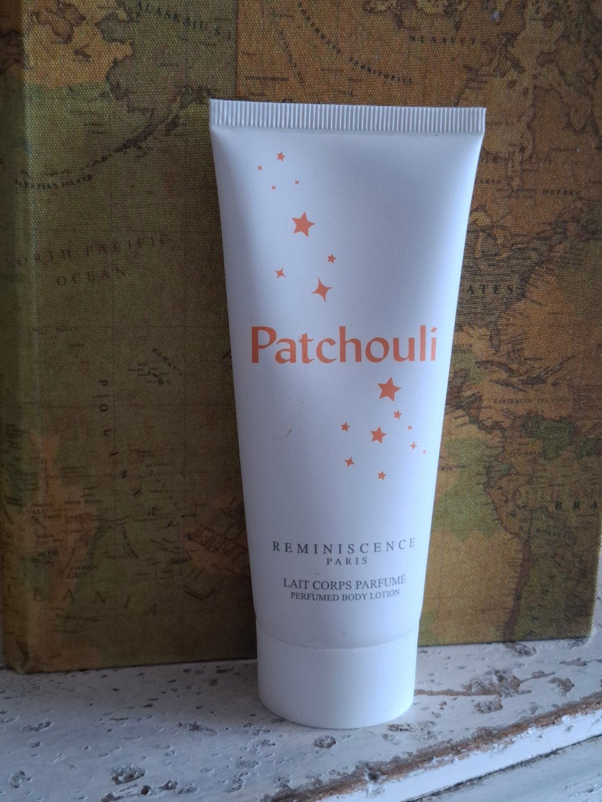 Reminiscence Patchouli Bodylotion 100 ml, Sieraden, Tassen en Uiterlijk, Verzenden, Nieuw, Bodylotion, Crème of Olie