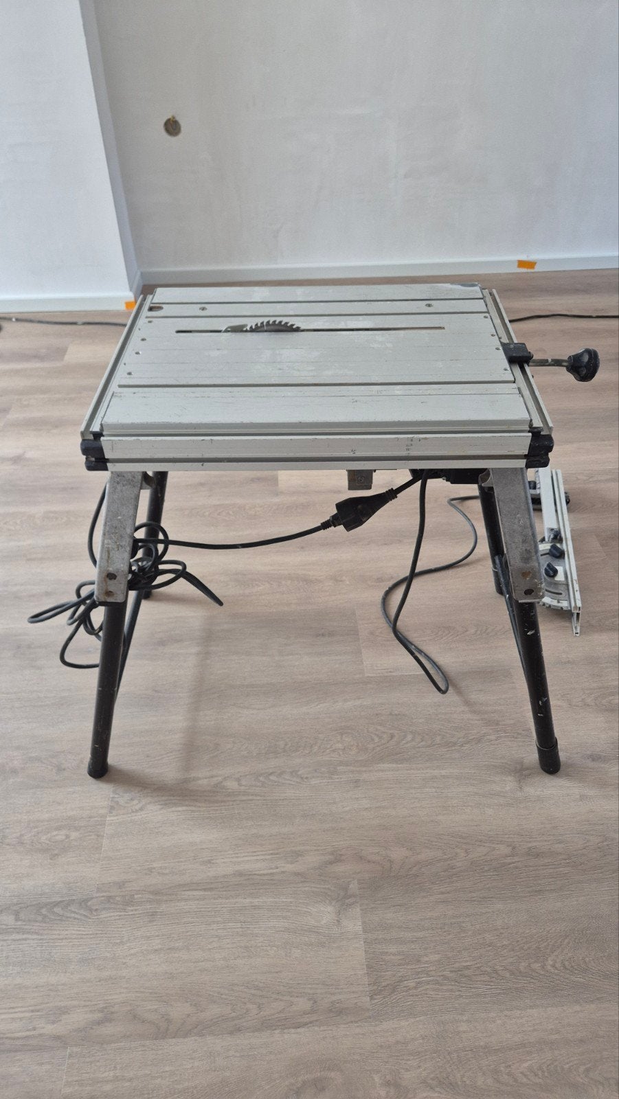 Festool ATF 55 EB Cirkelzaag met tafel, Gebruikt, Cirkelzaag, 600 tot 1200 watt, Ophalen of Verzenden