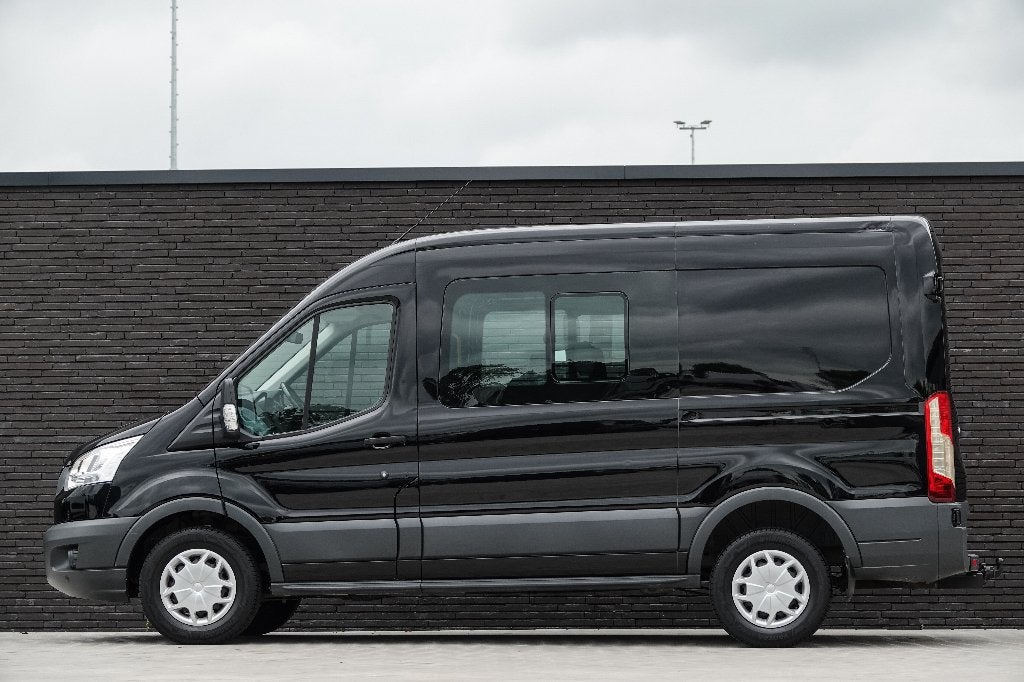 Foto 4 van Ford Transit | 170Pk | Dubbele Cabine | Achteruitrijcamera