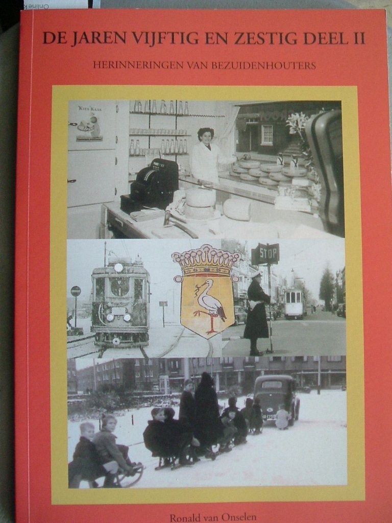 Herinneringen van Bezuidenhouters., 20e eeuw of later, Ronald van Onselen, Ophalen of Verzenden, Zo goed als nieuw