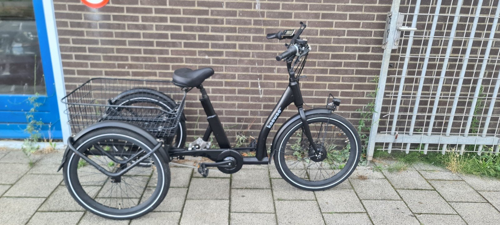 Elektrische driewieler met mand - Zo goed als nieuw, Fietsen en Brommers, Ophalen, Zo goed als nieuw