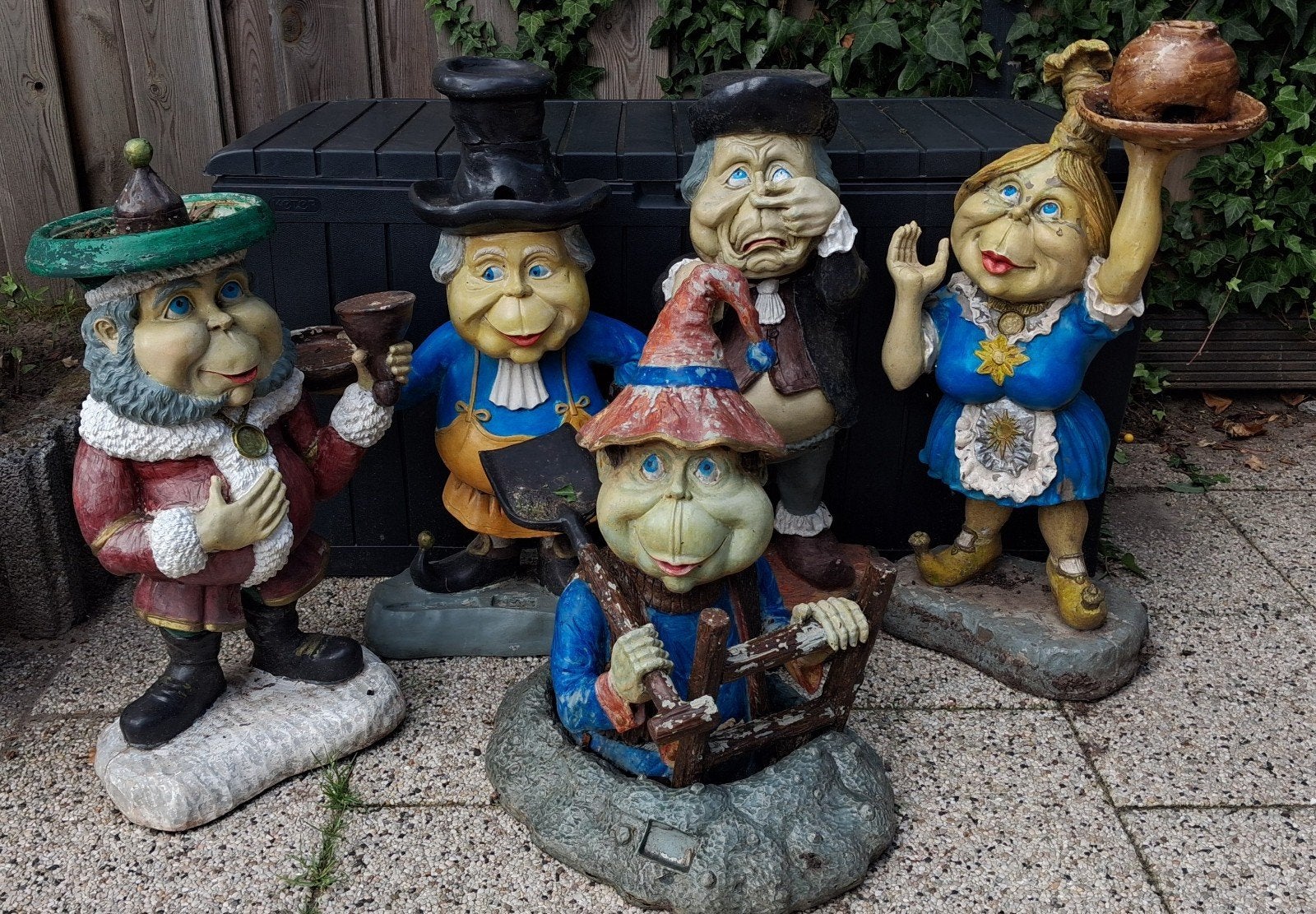 5 Efteling Laven tuinbeelden, Ophalen, Gebruikt