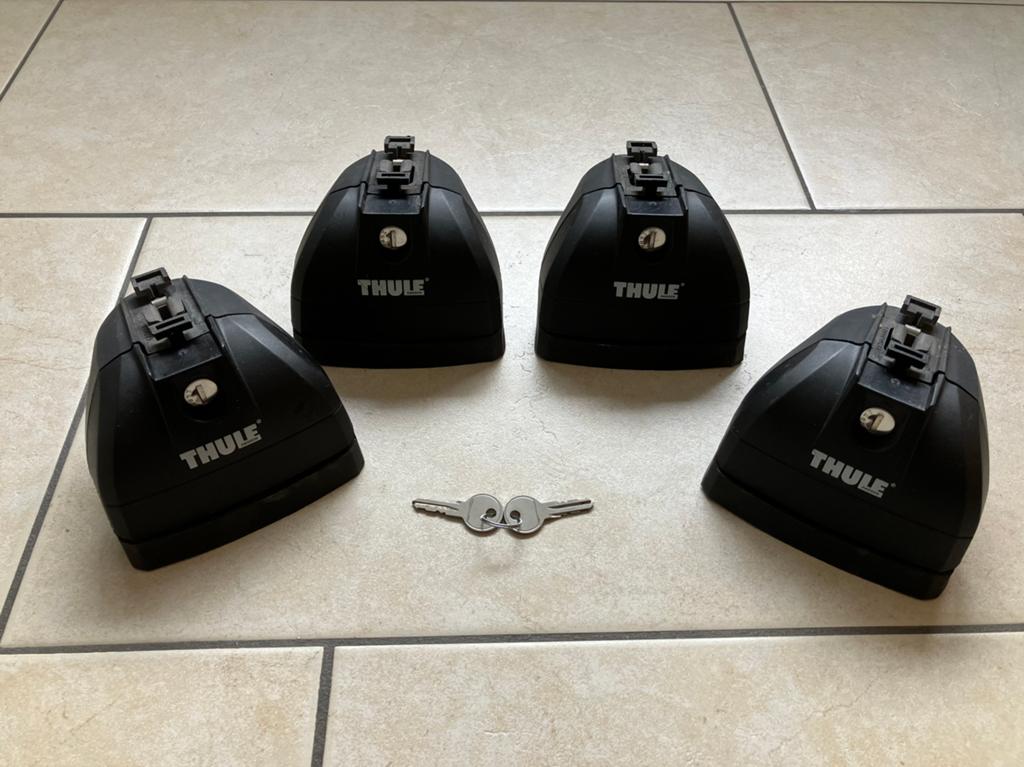 Thule 753 voetenset, Auto diversen, Ophalen, Gebruikt