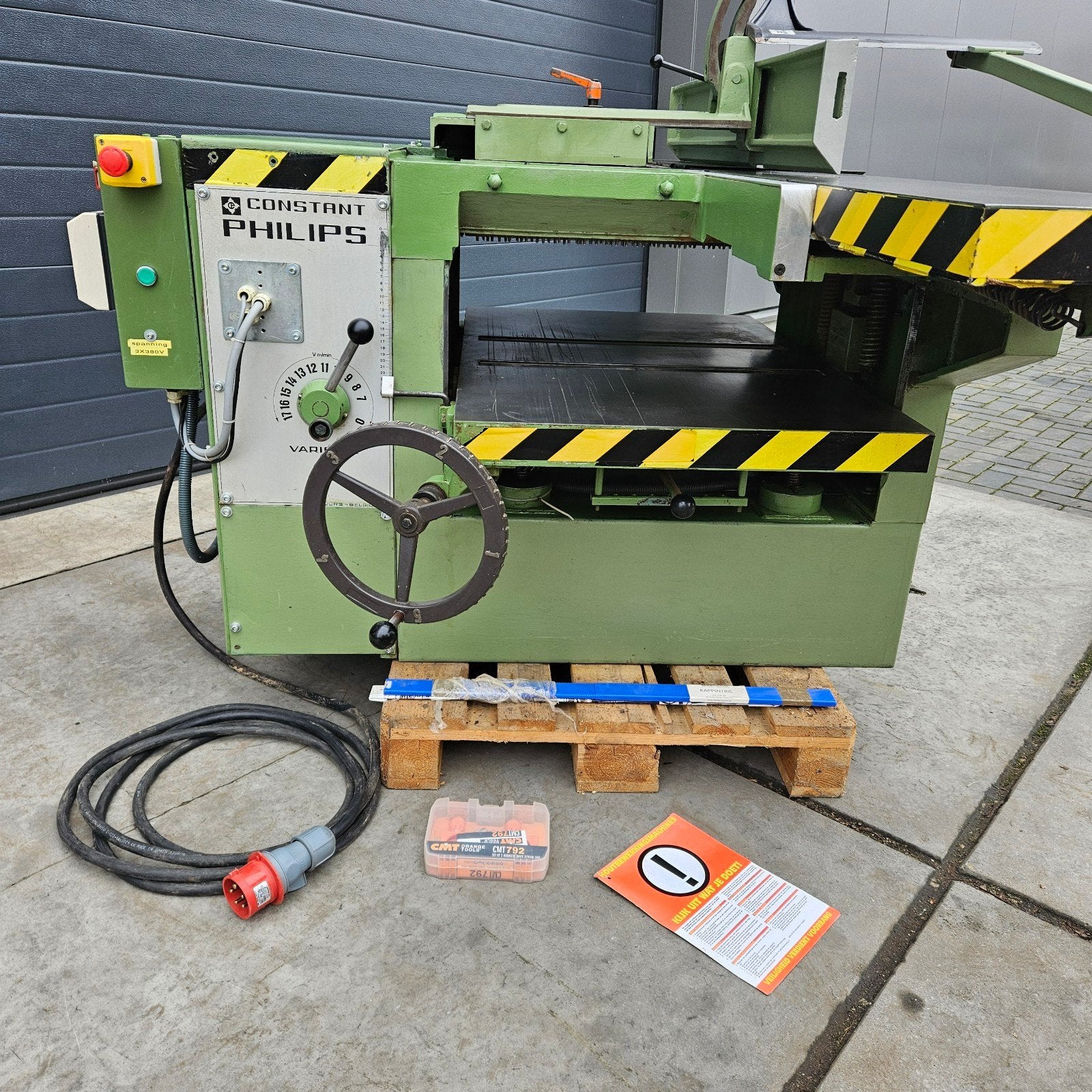 Constant Philips 710mm vlakbank vandiktebank 71cm schaaf****, Ophalen of Verzenden, Zo goed als nieuw, Elektrisch