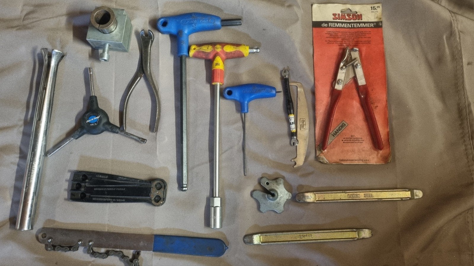 Grote fietsgereedschap set - Diverse gereedschappen(2), Ophalen of Verzenden, Gebruikt, Gereedschapsset
