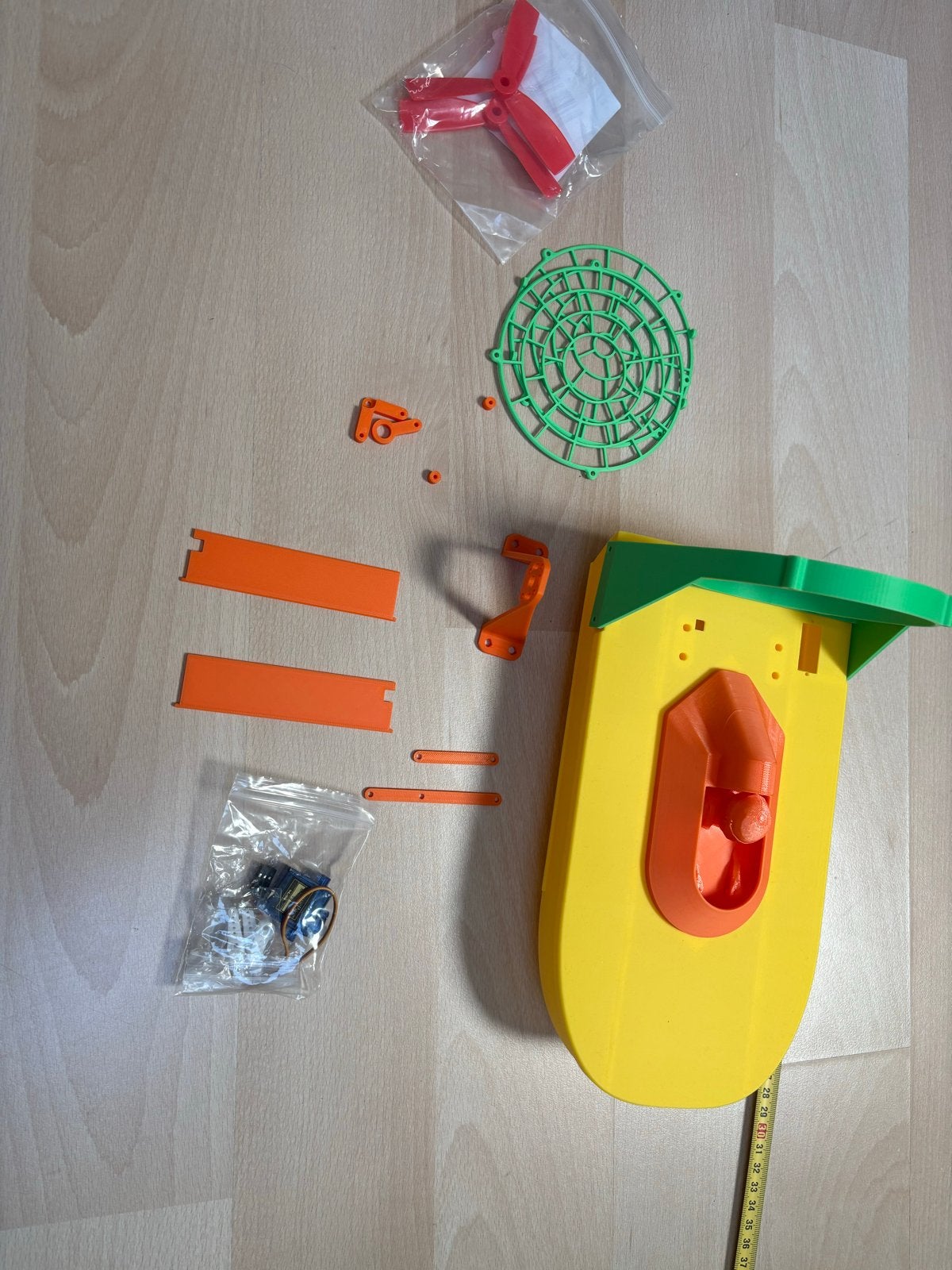 3D geprint RC boot, Hobby en Vrije tijd, Ophalen of Verzenden, Gebruikt, Groter dan 1:32, Overige merken