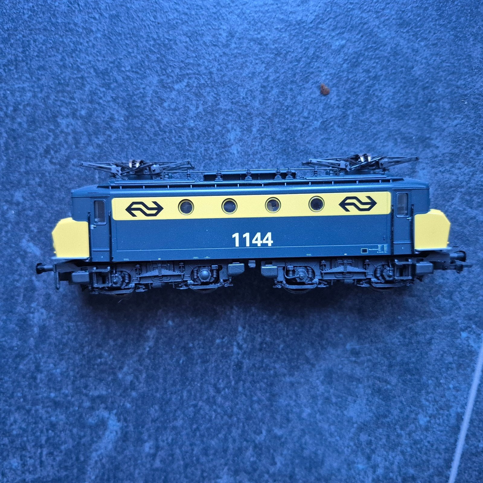mooie NS 1144  trix, Trix, Ophalen of Verzenden, Gelijkstroom, Locomotief